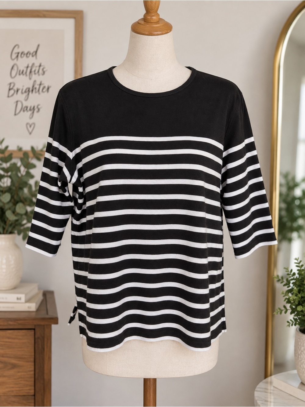 CORAL BAY Black & White Striped Top size petite large